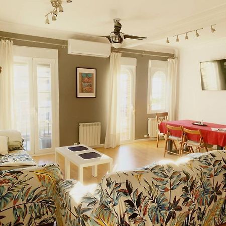 Un Hogar En El Centro Con Parking Gratuito Apartment Zaragoza Exterior foto