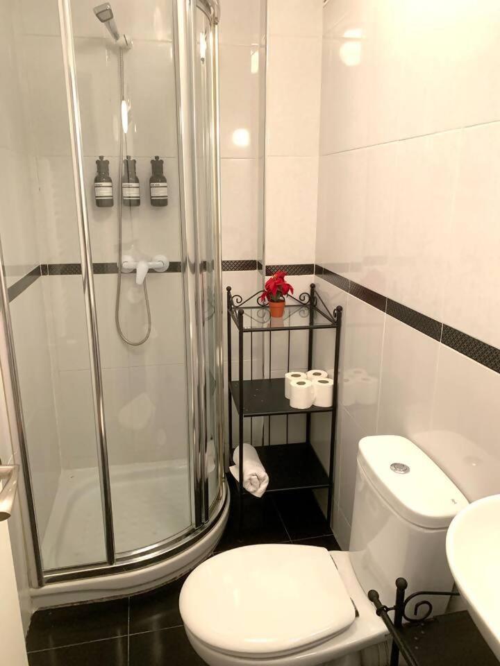 Un Hogar En El Centro Con Parking Gratuito Apartment Zaragoza Exterior foto